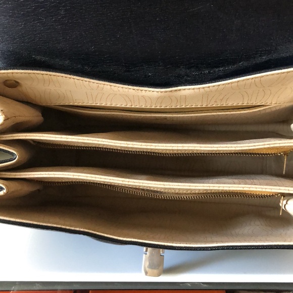 KORET Vintage Saffiano Leather Bag Top Holder - Picture 11 of 16